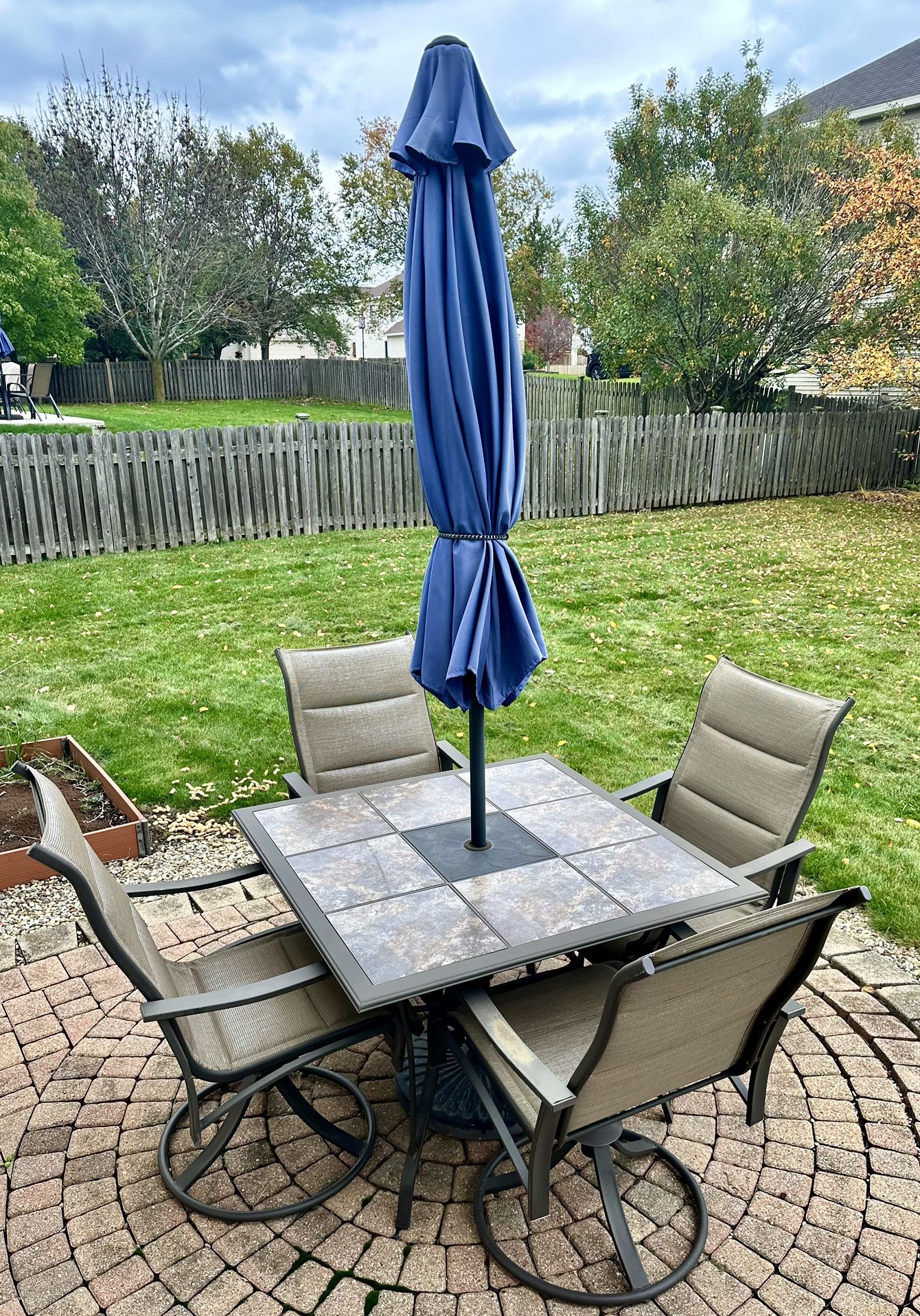 Patio Set - Table, Chairs, Umbrella 