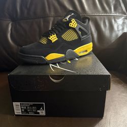 Jordan 4 Thunder 