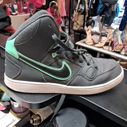 Air Force Size 10 1/2  35.00