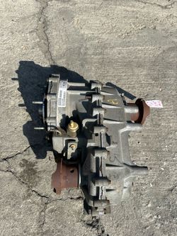Jeep Wrangler JK Rubicon Transfer Case 241J 4-1 gear ratio