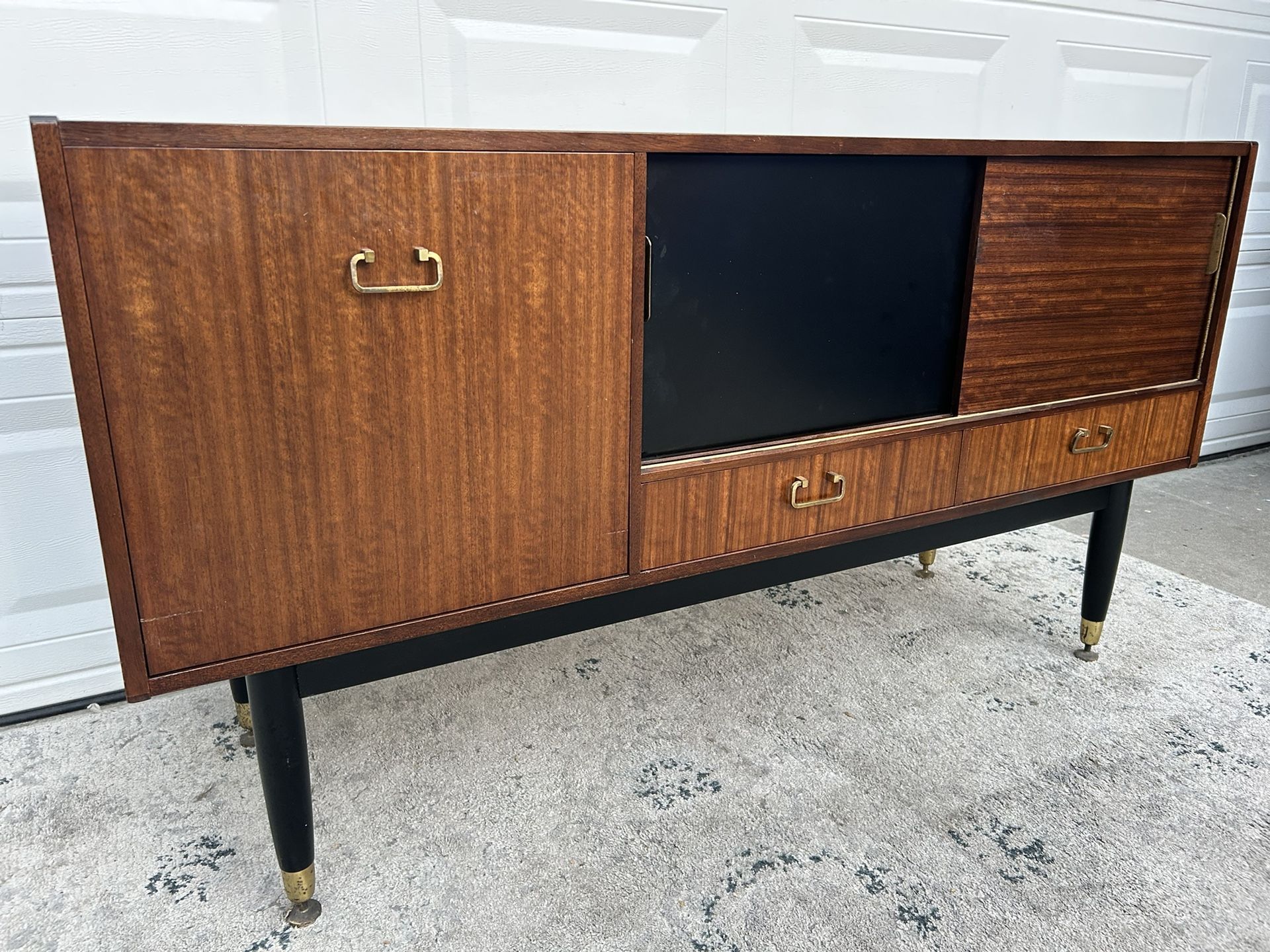 Mid Century Modern Credenza/Sideboard/Buffet by G-Plan
