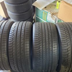 Near New 22" Staggered Tires From Mercedes GLS63 GLS600 GLS580