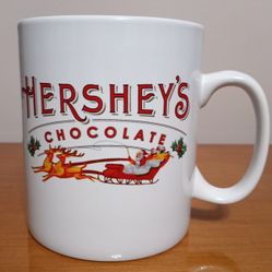 HERSHEY'S XL 32OZ MUG Santa,Reindeer, Sleigh