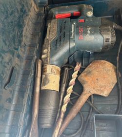 Bosch SDS Rotary Hammer / Demolition Hammer with Bits & Case