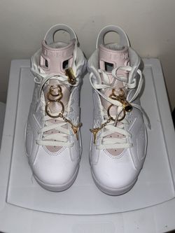 Jordan 6 Retro “Gold Hoops”