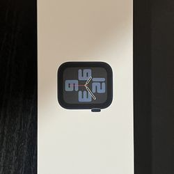 Apple Watch SE 2 (2024)