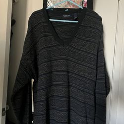 Van Heusen Sweatshirt