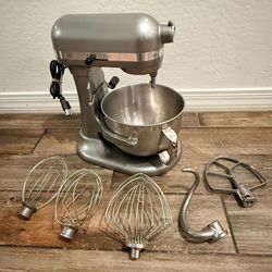 KitchenAid Bowl-lift stand Mixer Professional 600 series 6 Quart Gray model: kp26m9xccu