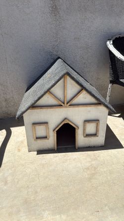 Small wood doghouse