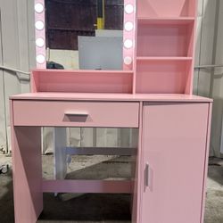  Particle Board Makeup Vanity Desk Vanity Table Dressing Table with Mirror, Light, Drawer and Storage Shelves(Pink)💰150$  🔥🔥🔥Second Location : 🌸1