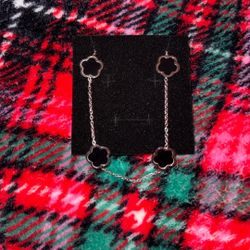 Leaf Clover Necklace