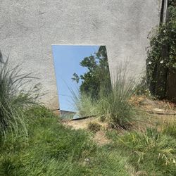 Mirror 