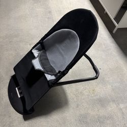 Baby Bouncer Seat – Black & Gray, Lightweight & Portable