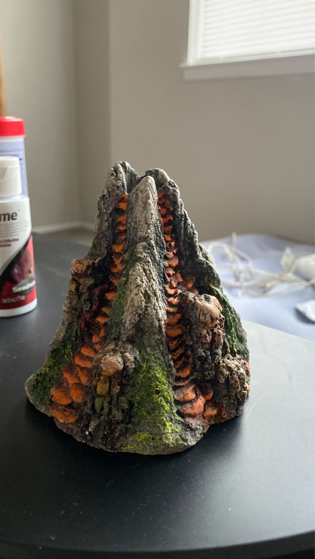 Fish tank decoration