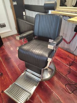 AGS Modern Barberchair