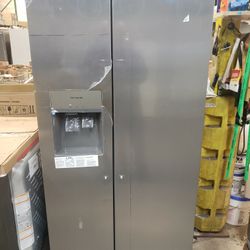 Brand New Side By Side Stainless Steel Frigidaire Refrigerator
