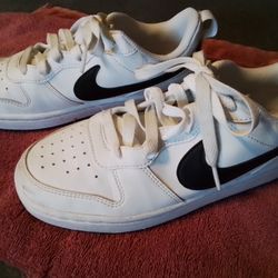 Youth Nike Shoes 