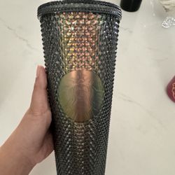 Starbucks Fall 2020 Grande Iridescent Studded Tumbler, 24oz SKU 011117241