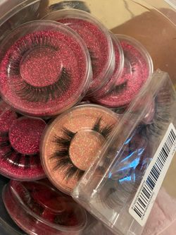 Lot of lashes