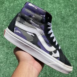 VANS SK8-HI “PURPLE CAMO” (Size 5.5, Youth)