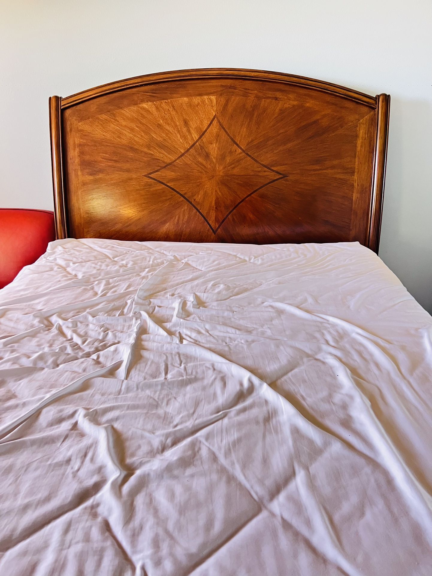 Queen Wood Bed