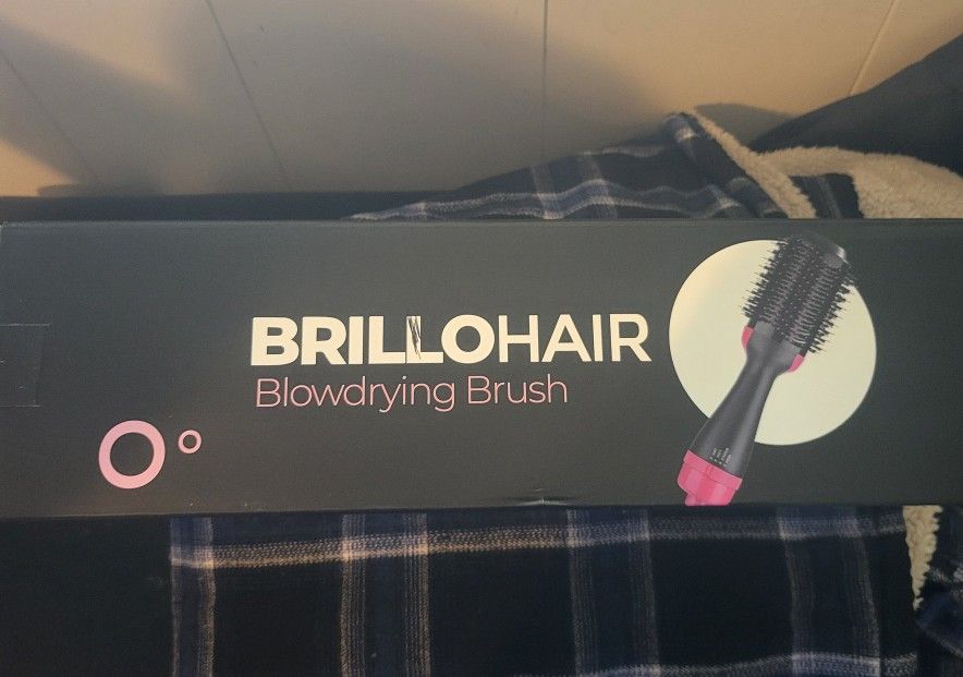 BLOWDRYING BRUSH