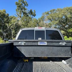  Truck  tool cargo box