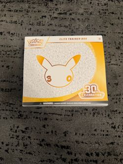 Pokemon 30th anniversary ETB