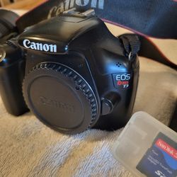 Canon EOS Rebel T3