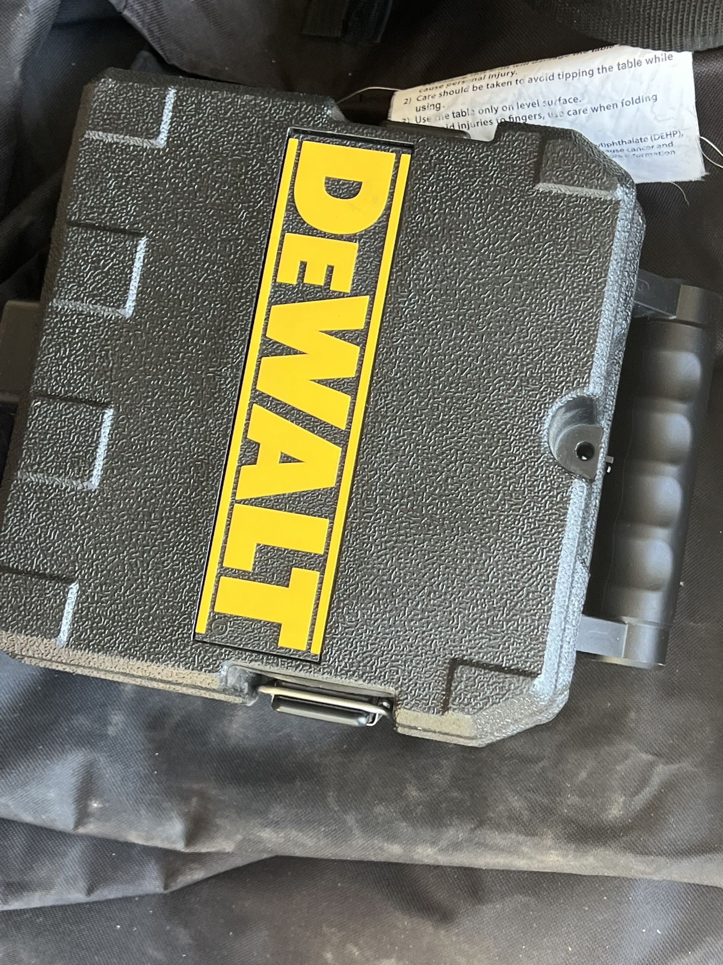 *New* DEWALT DW088CG Cross-Line Laser Level - Black/Green/Yellow