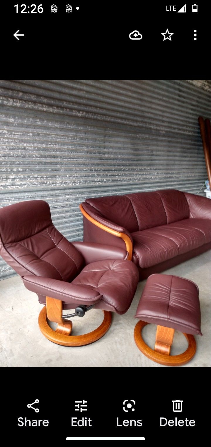 BRAND NEW - ABSOLUTELY BEAUTIFUL CANTONI LUXURY LEATHER SOFA SET