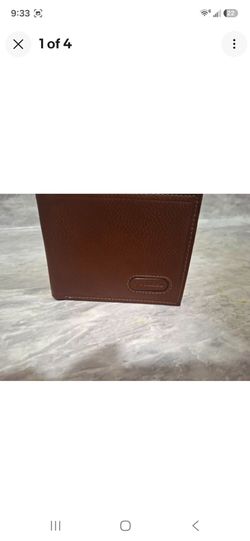 Columbia Men’s Brown Bifold Wallet w/ Logo Accent, Credit Card Slots Solid