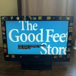 26" TV with Built-in DVD Player – Works Great-Cheap