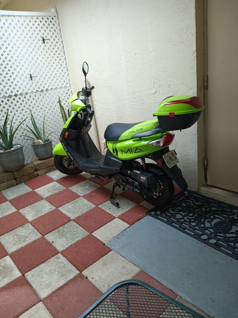 MOTORBIKE SCOOTER-50