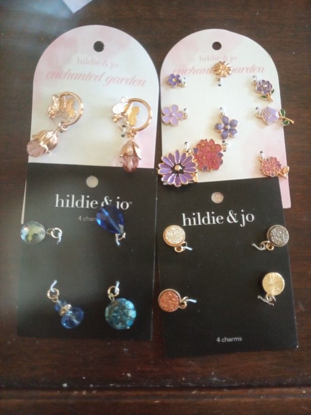 12 Hilde&Jo Pendants And Beads