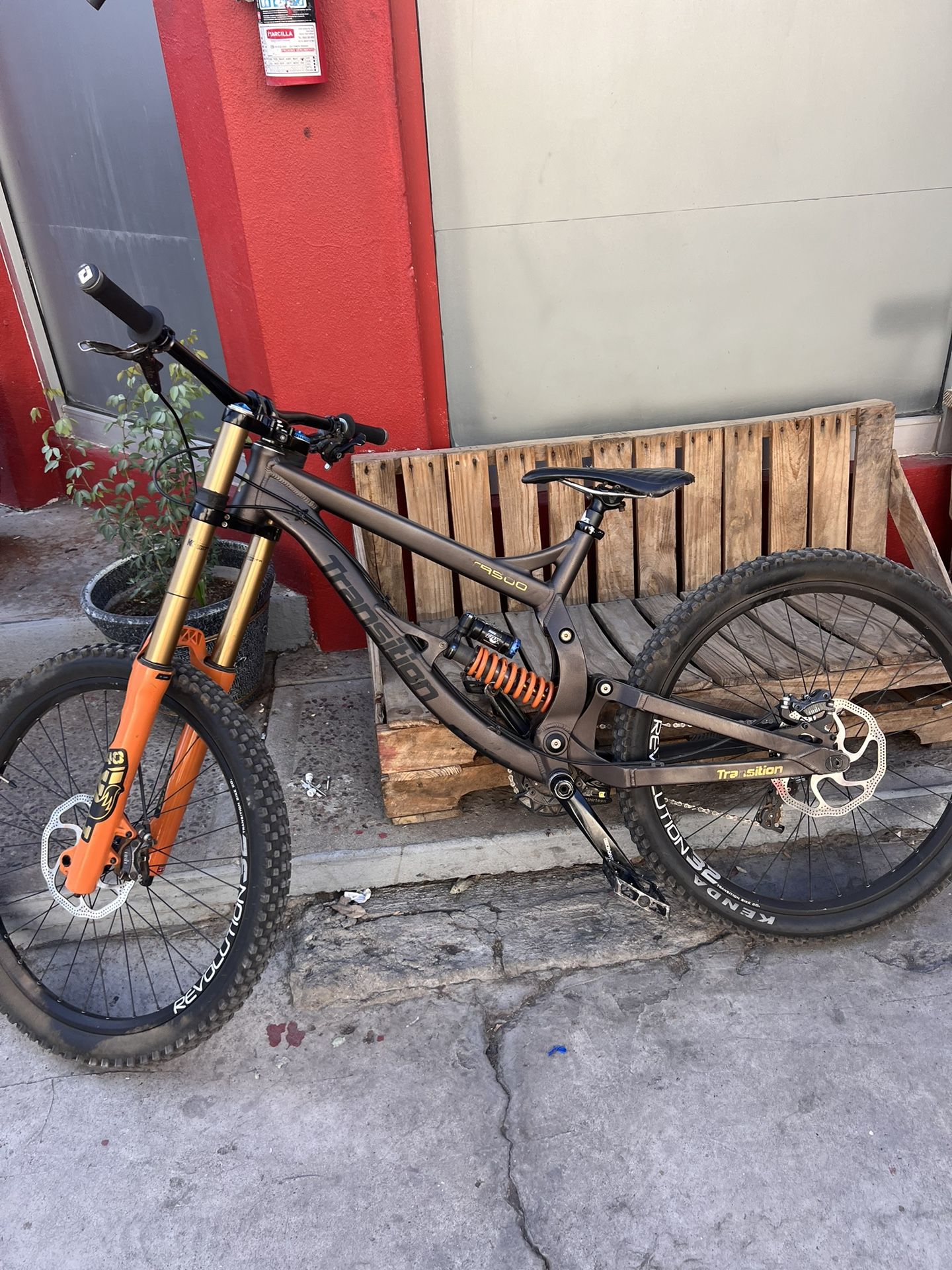 Transition TR 500 Downhill Bike