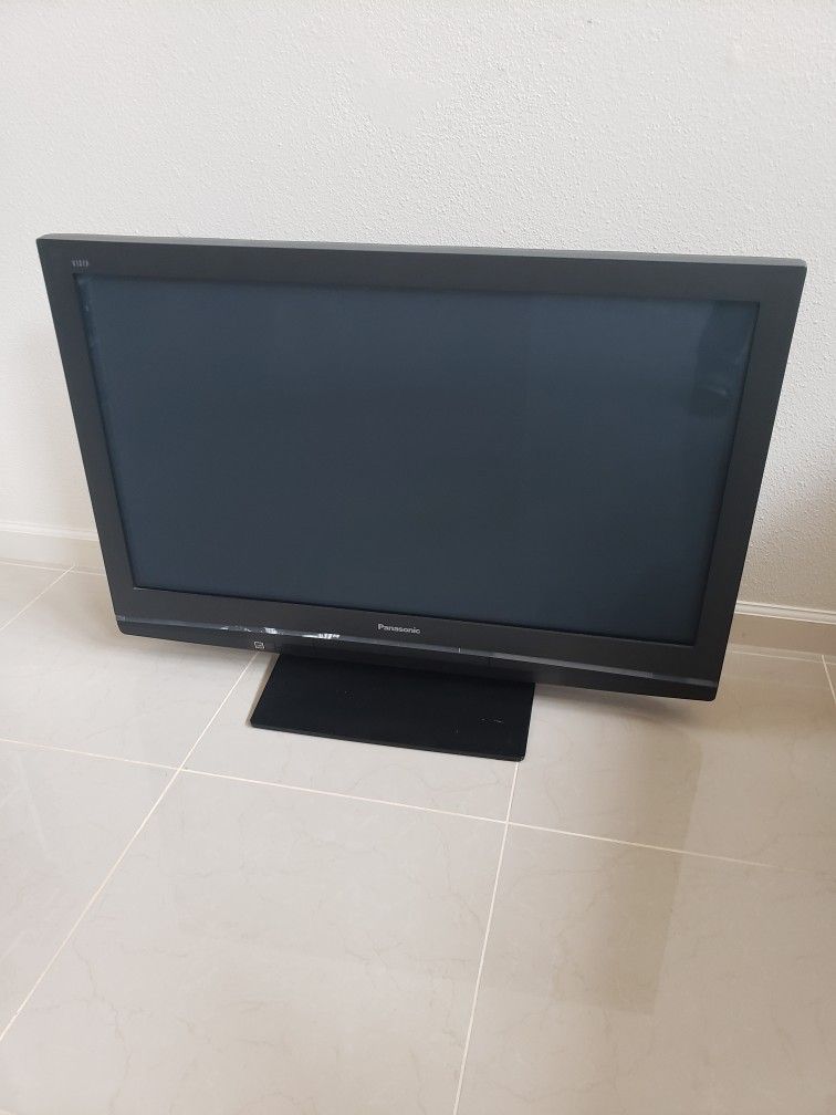42 inch
Panasonic viera