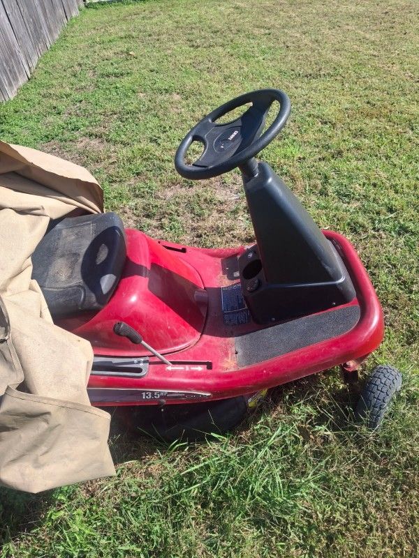 Riding Lawn Mower