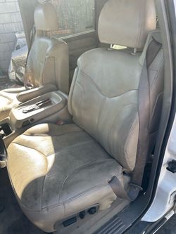 02 Yukon front seats Tahoe Suburban Silverado