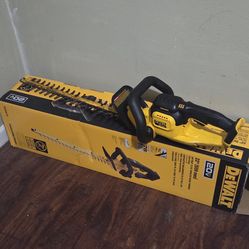 DEWALT 20 VT MAX BRUSHLESS  HEDGE TREMMER USED