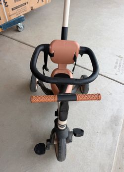 Toddler tricycle