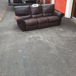 **Free Delivery** Couch