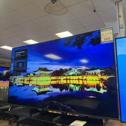 75" Samsung 4K Crystal UHD Smart TV (UN75DU7200D)