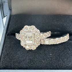 18K WHITE GOLD RING IGI CERTIFIED