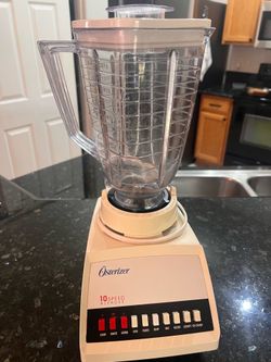 Osterizer 10 speed Blender