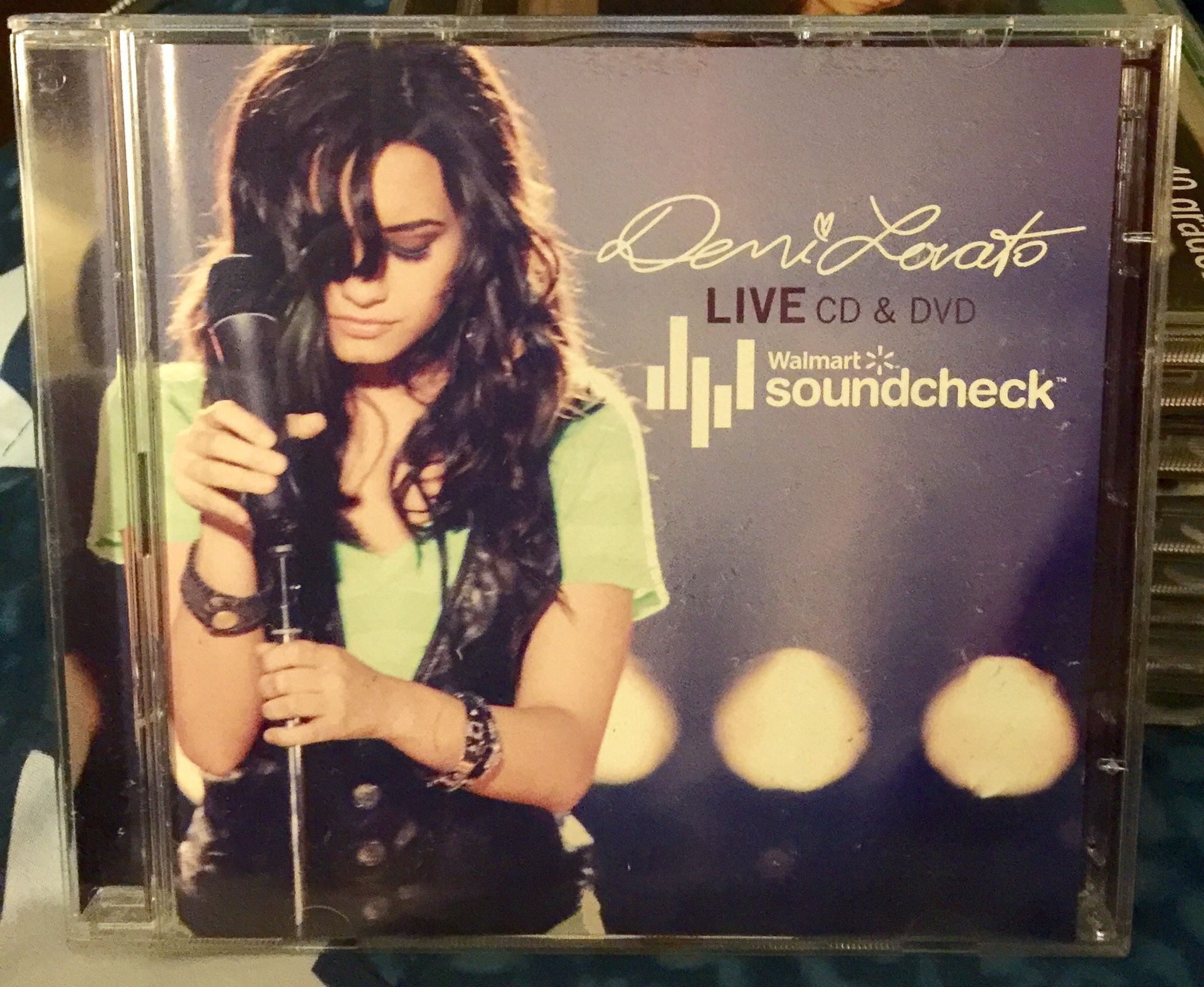 Demi Lovato Live Walmart Soundcheck CD DVD Album Compact Disc