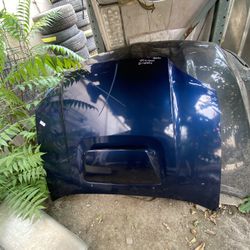 2004-2005 Subaru Impresa Hood OEM