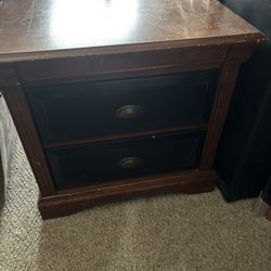 Nightstand 