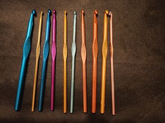 Price For All 10. Crochet Hooks