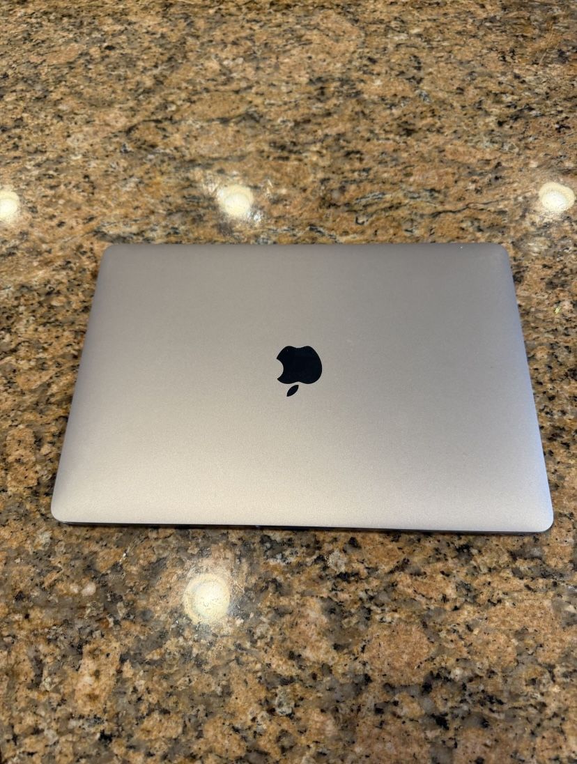 MacBook Pro Laptops & Netbooks